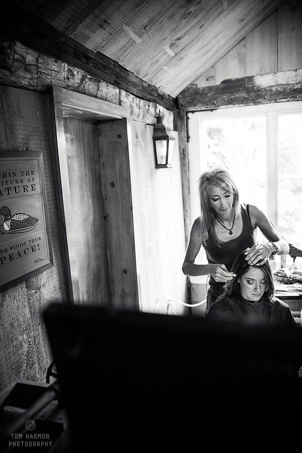 bride getting ready at the crossed keys inn