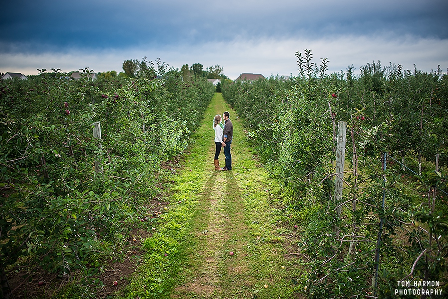 apple farm engagement photos