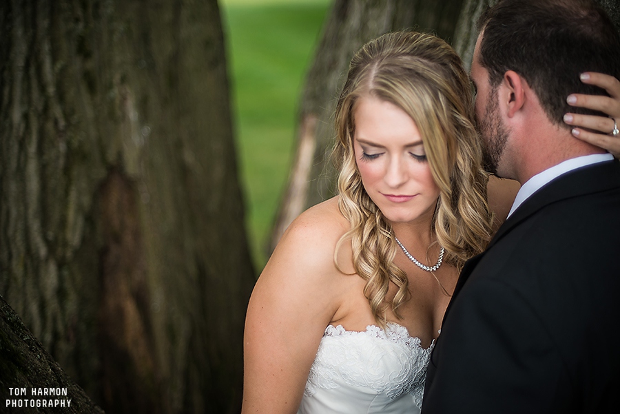 Bride and groom at Belhurst Castle