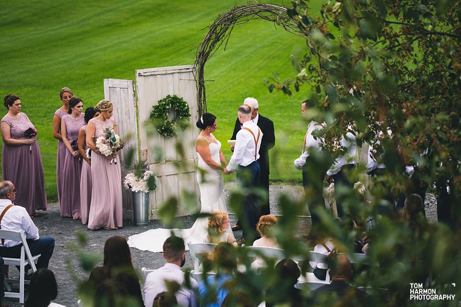 hayloft on the arch wedding