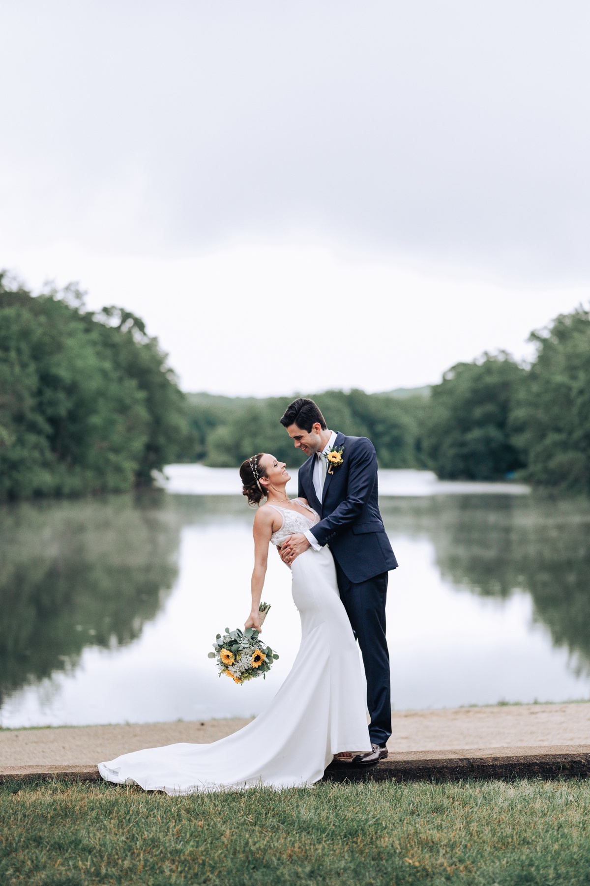 pavilion at crystal lake wedding