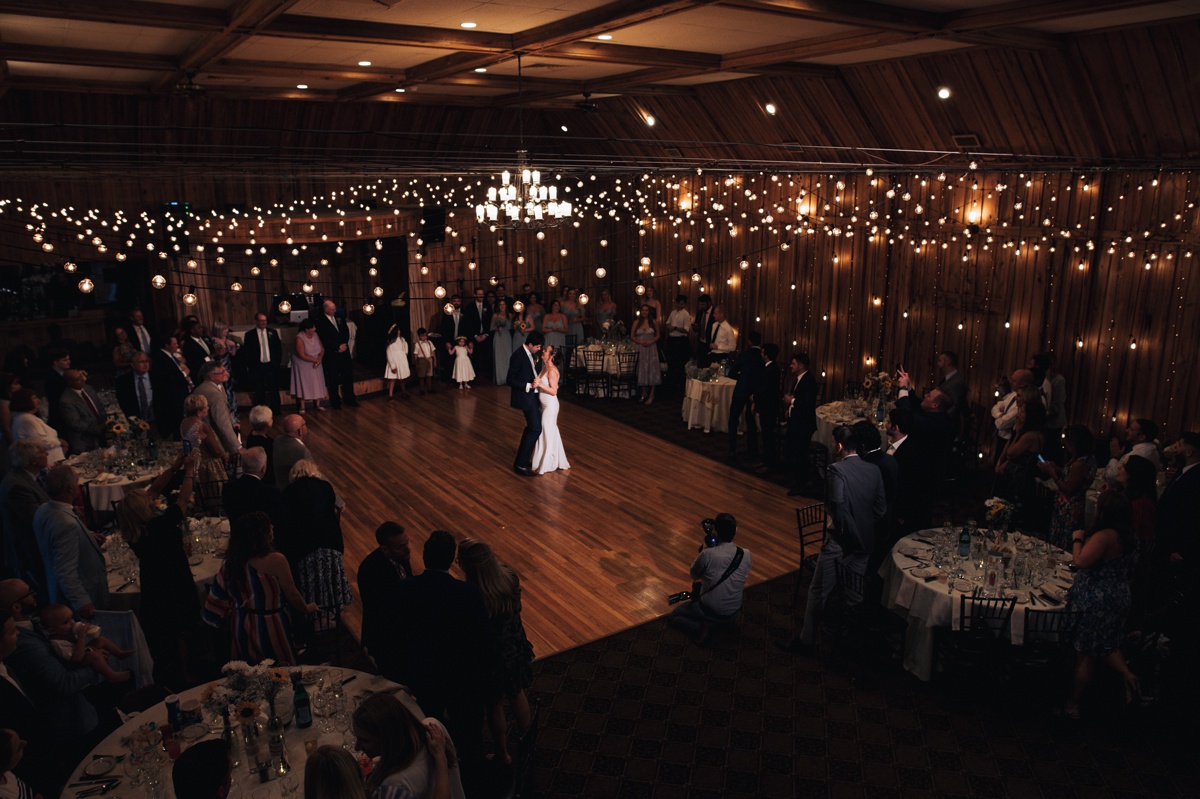 pavilion at crystal lake wedding