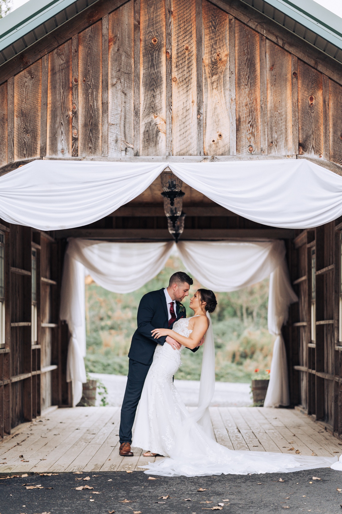 wolf oak acres wedding