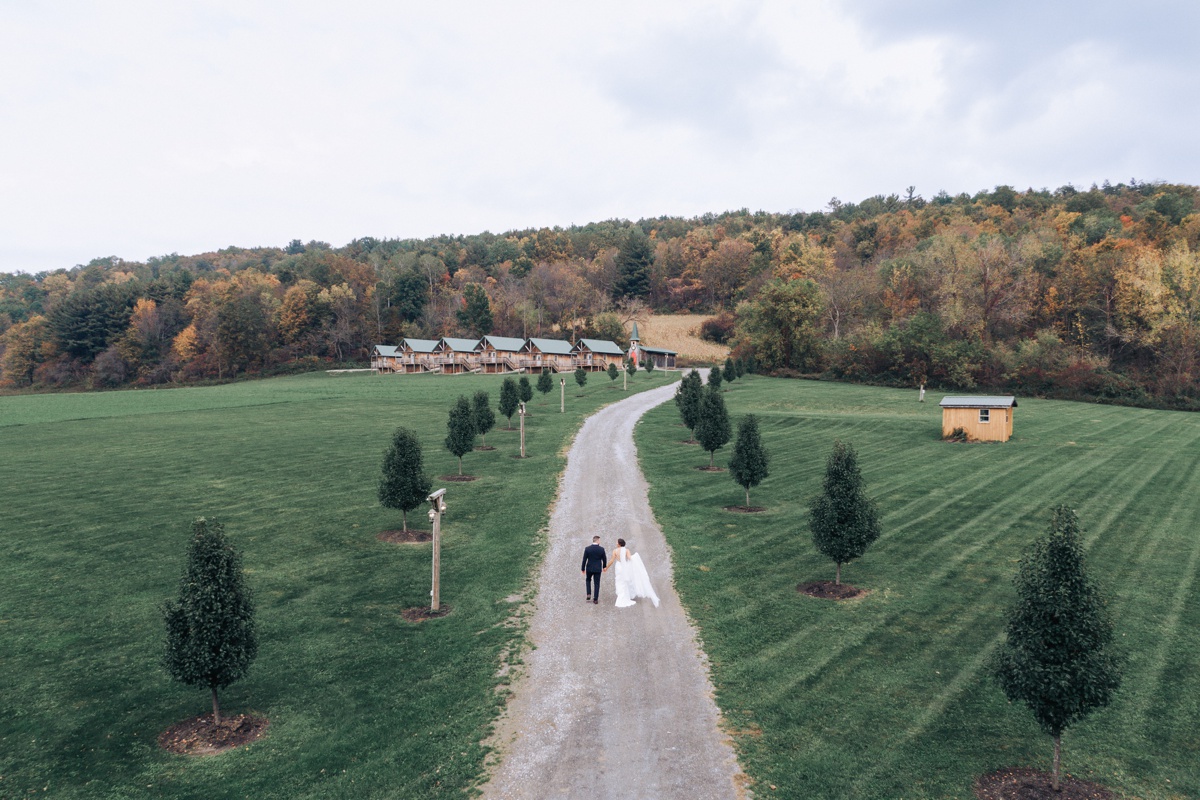 wolf oak acres wedding