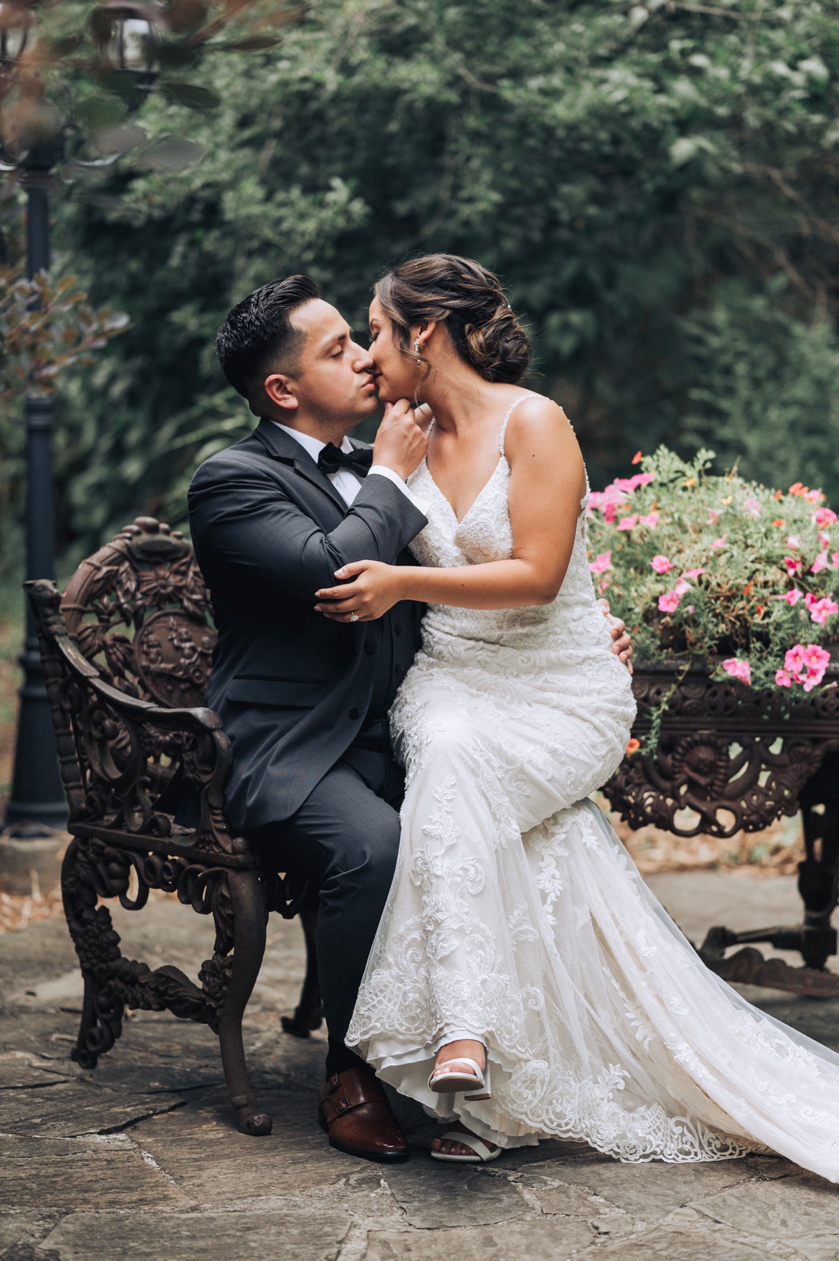 FEAST at Round Hill wedding