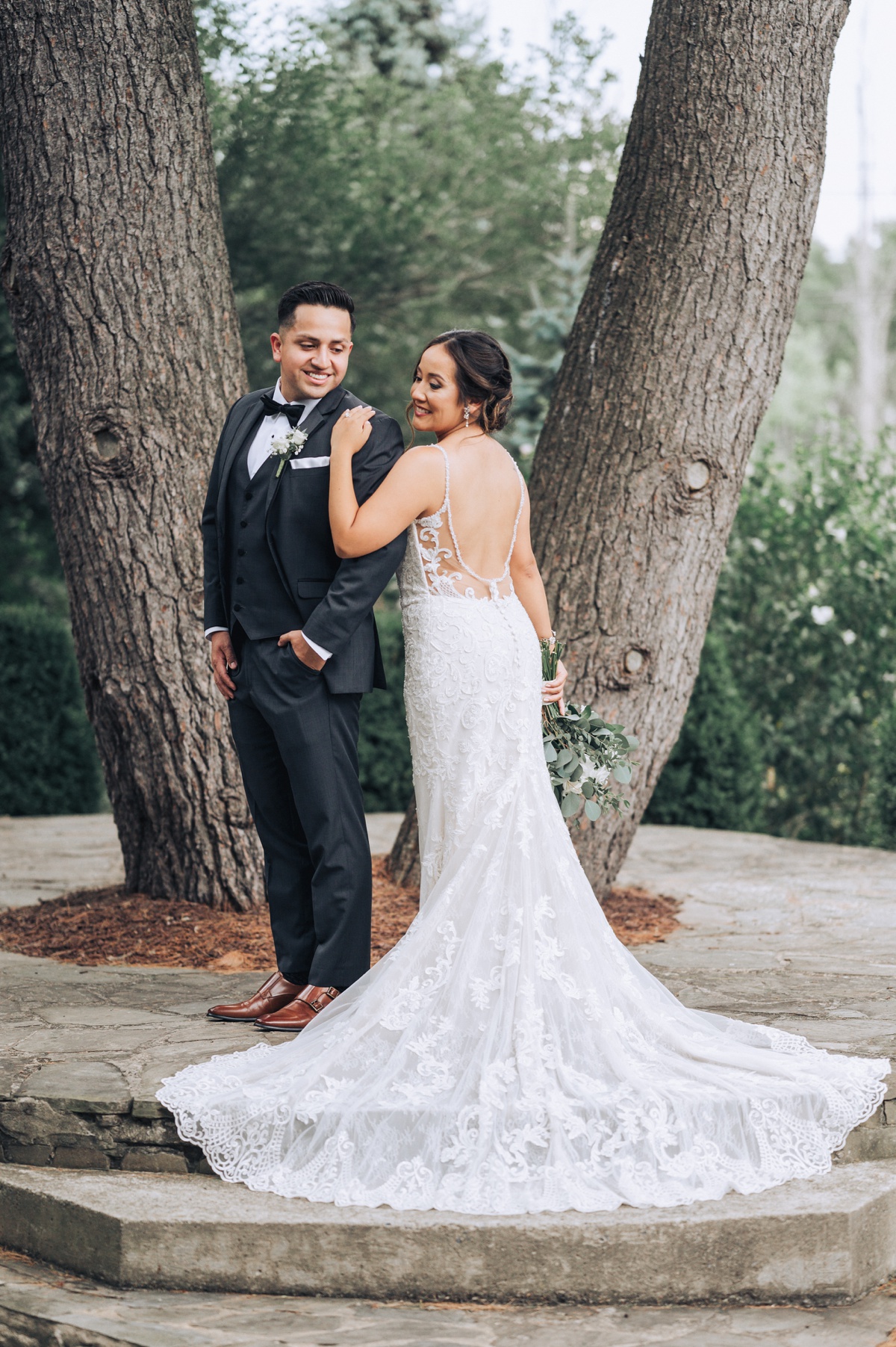 FEAST at Round Hill wedding