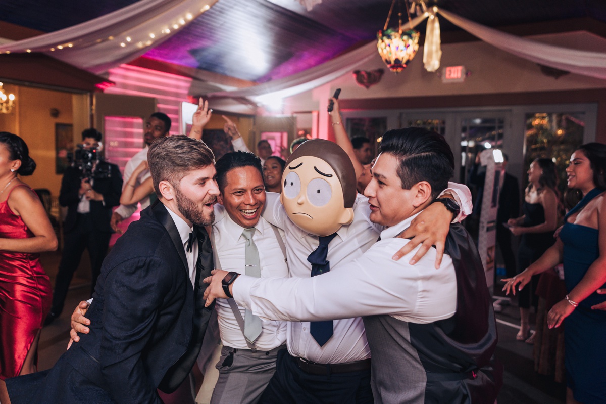 FEAST at Round Hill wedding