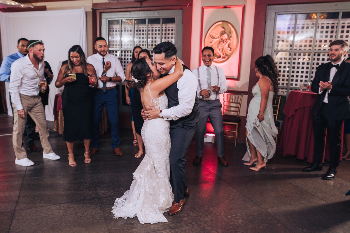 FEAST at Round Hill wedding