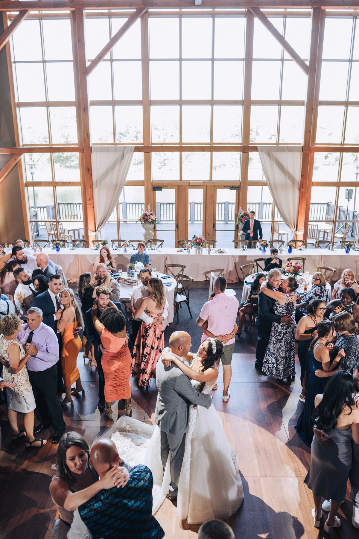 lodge at skaneateles wedding